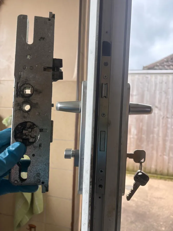 Emergency lockout